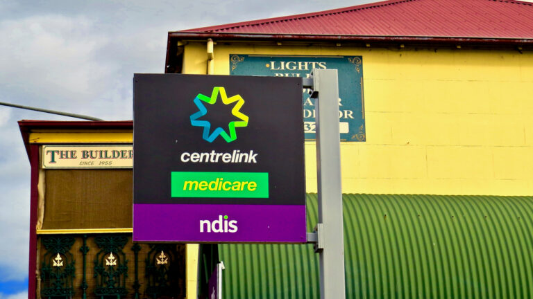 centrelink,medicare,ndis,sign,,george,st,,windsor,,new,south,wales,