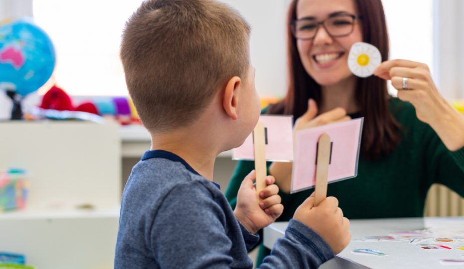 children,speech,therapy,concept.,preschooler,practicing,correct,pronunciation,with,a